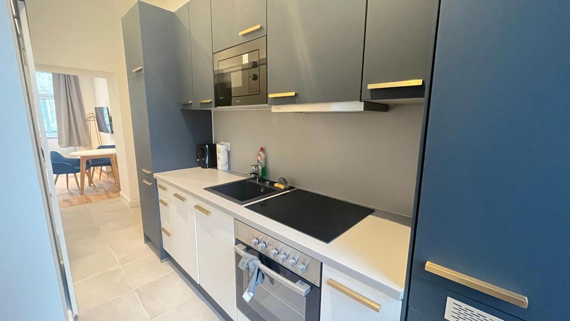 K&k Near Hauptbahnhof - Kingsize Bed Wien